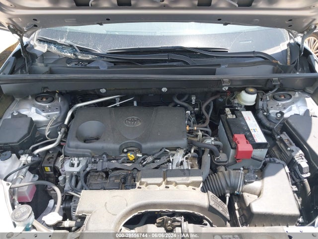Toyota RAV4 LE 2019 JTMK1RFV8KD024085 Image 10