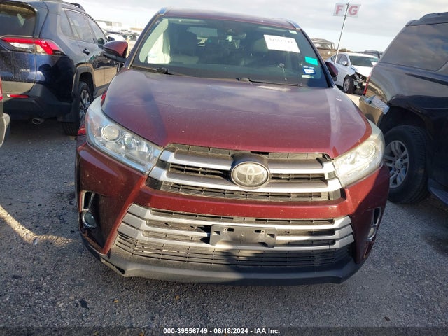 Toyota Highlander Xle 2018 5TDKZRFH1JS269638 Image 17