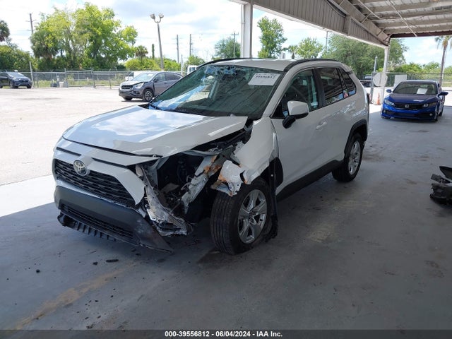 Toyota Rav4 Xle 2021 2T3W1RFV7MC140869 Image 2