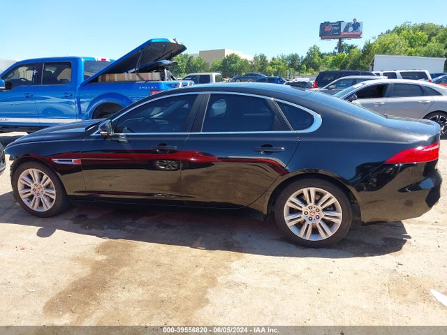 Jaguar Xf 35t Premium 2017 SAJBJ4BV2HCY42131 Image 15
