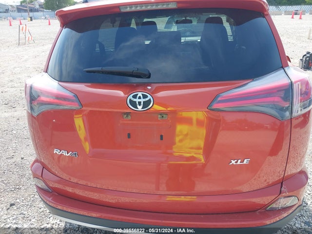 Toyota Rav4 Xle 2016 JTMWFREV6GJ061939 Image 16