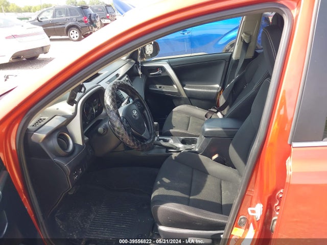 Toyota Rav4 Xle 2016 JTMWFREV6GJ061939 Image 5