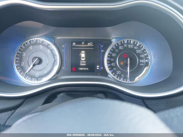 1C3CCCAB6FN554424 Chrysler 200 Limited