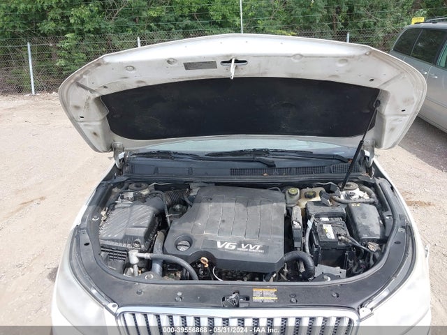 2011 Buick Lacrosse Cxs მანქანა იყიდება აუქციონზე, vin: 1G4GE5ED7BF247603, აუქციონის ნომერი: 39556868