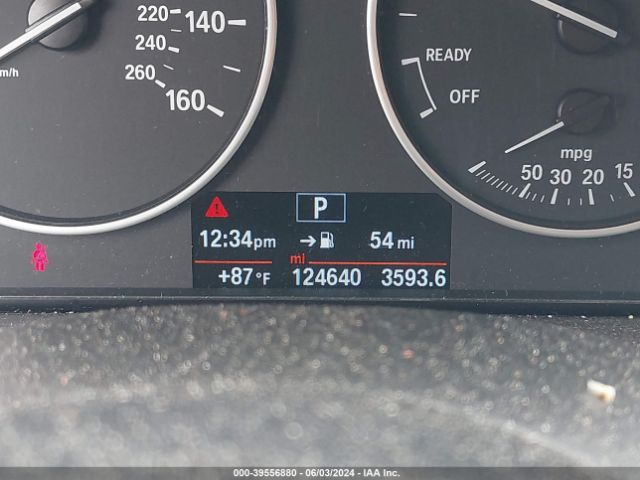 WBA3B1G5XFNT02046 BMW 320i