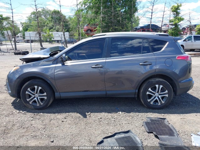 Toyota RAV4 LE 2016 JTMBFREV5GJ051756 Image 14
