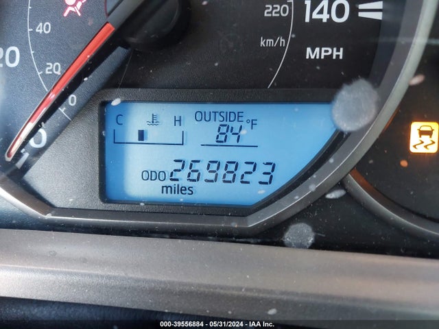 Toyota RAV4 LE 2016 JTMBFREV5GJ051756 Image 15