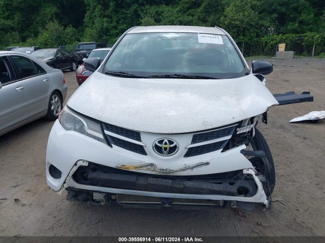 Toyota RAV4 LE 2015 2T3BFREVXFW385944 Image 13