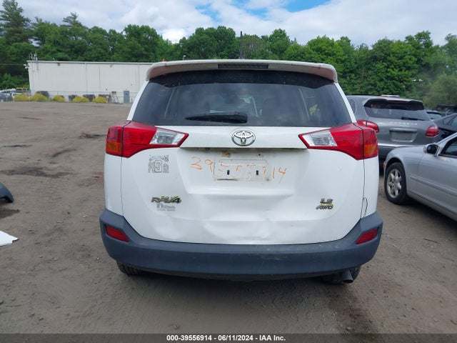 Toyota RAV4 LE 2015 2T3BFREVXFW385944 Image 17