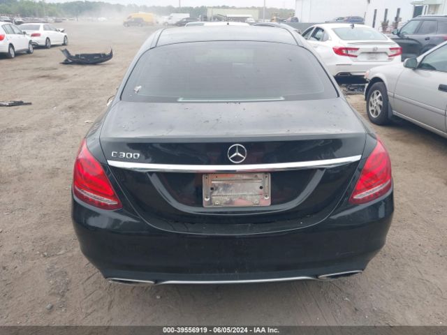 55SWF4JB8FU075134 Mercedes-Benz C 300 Luxury/sport