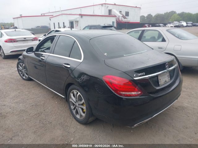 55SWF4JB8FU075134 Mercedes-Benz C 300 Luxury/sport