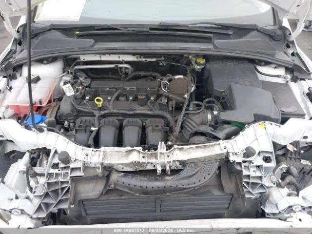 1FADP3F22FL369141 Ford FOCUS SE