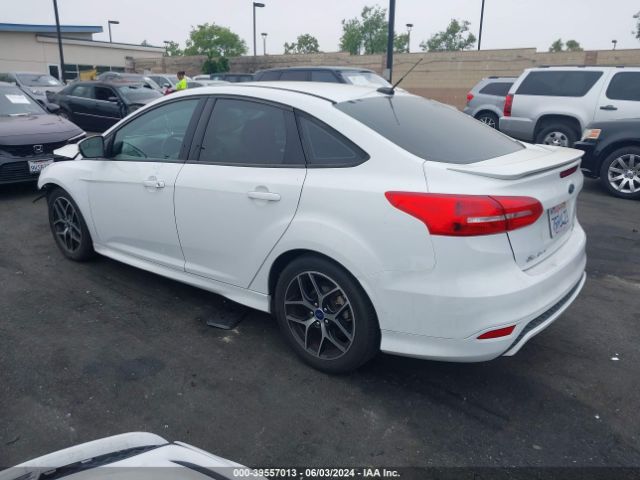 1FADP3F22FL369141 Ford FOCUS SE