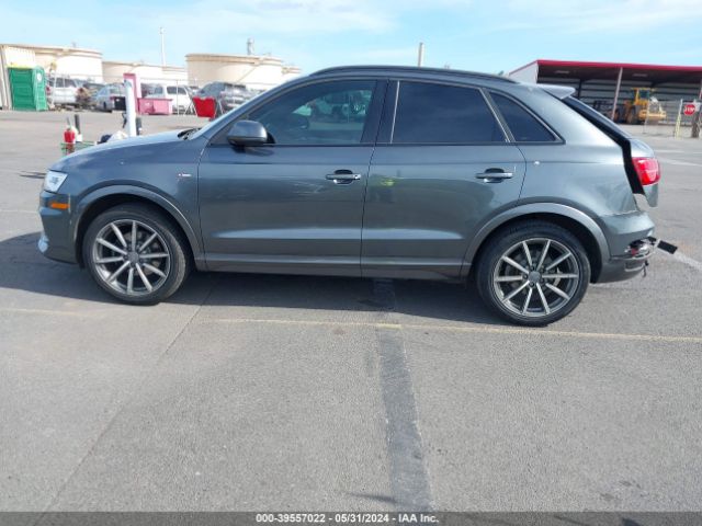WA1JCCFS0JR012839 Audi Q3 2.0t Premium/2.0t Sport Premium
