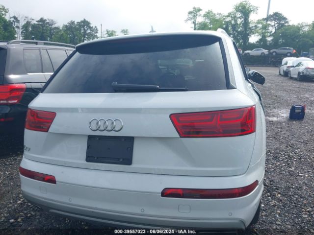 WA1LHAF71KD018285 Audi Q7 45 Premium/45 Se Premium