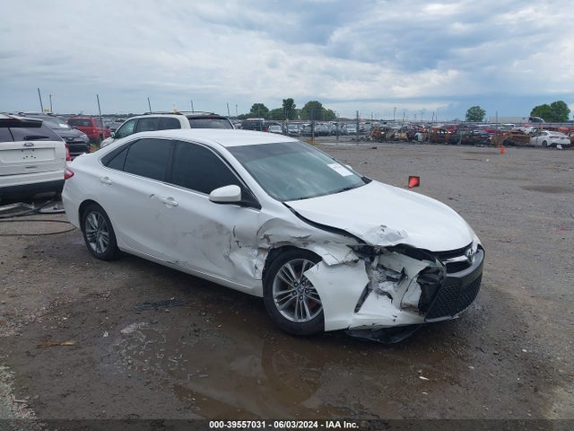 2016 4T1BF1FK9GU162519 zdjęcie główne