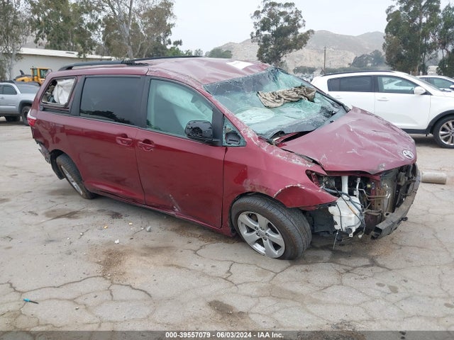Toyota Sienna Le 8 Passenger 2015 5TDKK3DC6FS536045 main image
