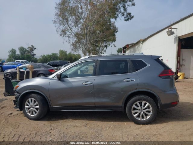 JN8AT2MT2LW032465 Nissan Rogue S Fwd