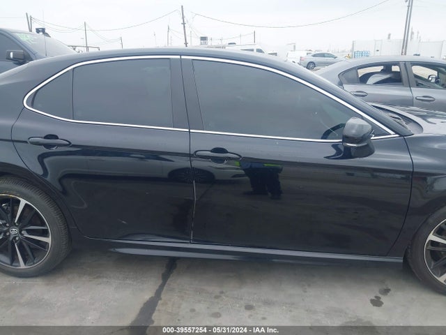 Toyota CAMRY XSE 2018 4T1B61HK0JU123791 Image 13