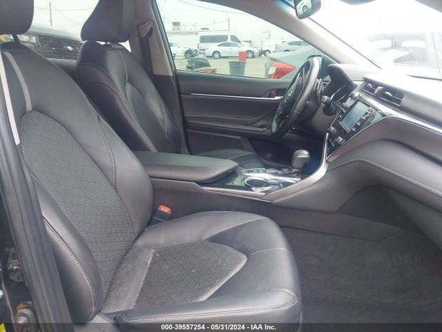 Toyota CAMRY XSE 2018 4T1B61HK0JU123791 Image 5