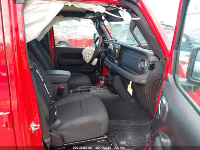 2024 JEEP WRANGLER 4XE 1C4RJXR60RW206305 Photo 4