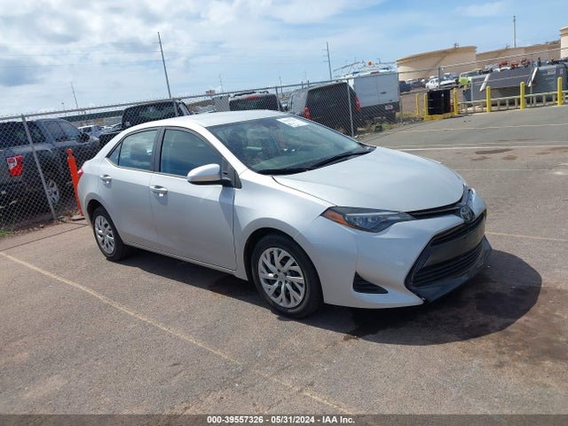 Toyota COROLLA LE 2019 5YFBURHE7KP903580 main image