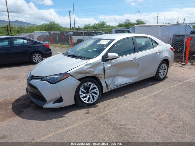 Toyota COROLLA LE 2019 5YFBURHE7KP903580 Image 2