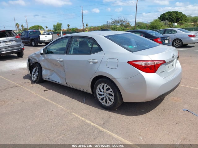 Toyota COROLLA LE 2019 5YFBURHE7KP903580 Image 3