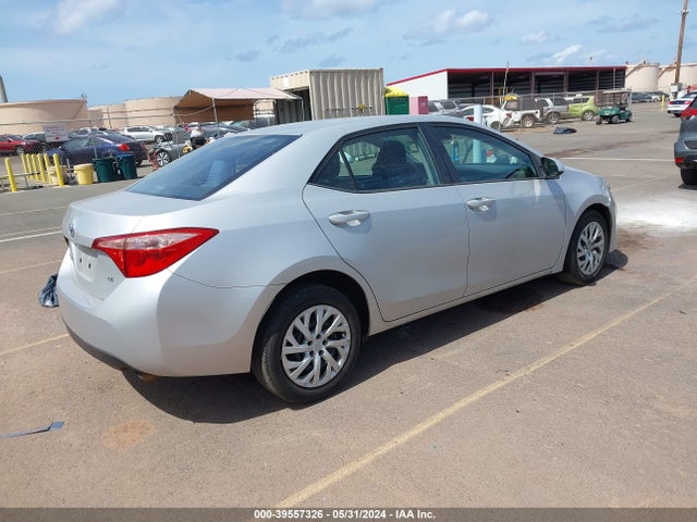 Toyota COROLLA LE 2019 5YFBURHE7KP903580 Image 4