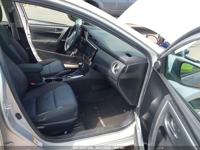 Toyota COROLLA LE 2019 5YFBURHE7KP903580 Image 5
