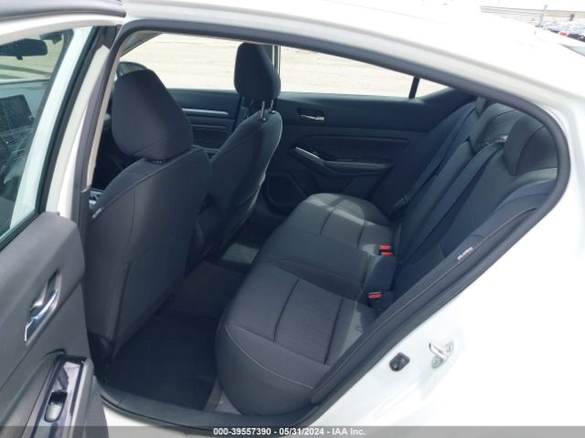 1N4BL4DW9NN345579 Nissan Altima Sv Intelligent Awd