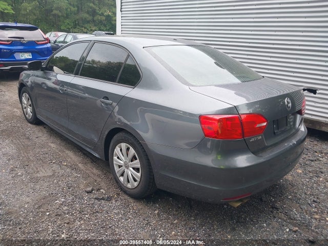 3VW2K7AJ5EM421457 Volkswagen Jetta 2.0l S
