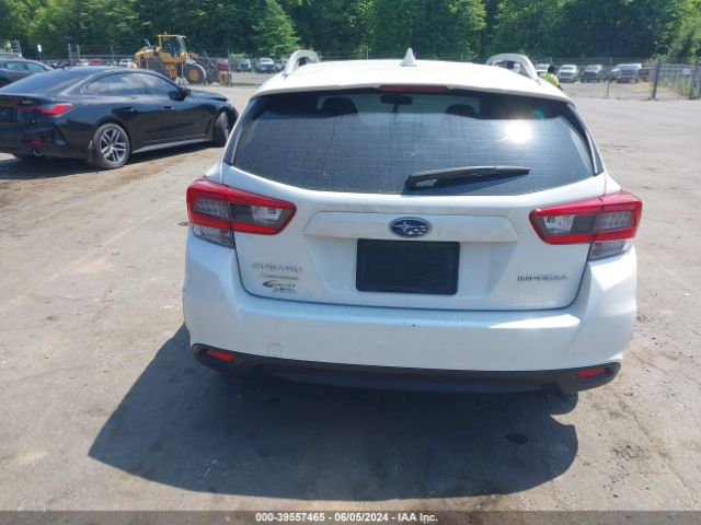 4S3GTAV67P3717271 Subaru Impreza Premium 5-door