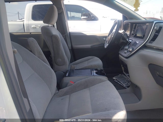 Toyota Sienna Le 8 Passenger 2015 5TDKK3DC5FS615481 Image 5
