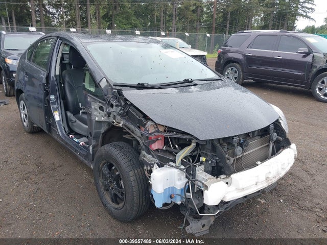 Toyota Prius Two 2015 JTDKN3DU2F0470175 Image 6