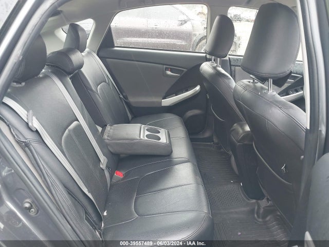 Toyota Prius Two 2015 JTDKN3DU2F0470175 Image 8