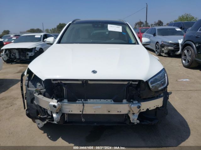 W1N0G8DB4NV328594 Mercedes-Benz Glc 300 Suv