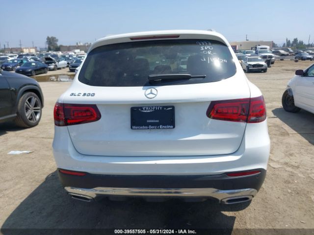 W1N0G8DB4NV328594 Mercedes-Benz Glc 300 Suv
