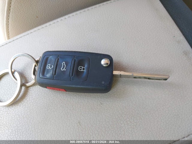 3VWL07AJ9GM223476 Volkswagen Jetta 1.8t Sel
