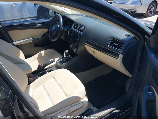 3VWL07AJ9GM223476 Volkswagen Jetta 1.8t Sel