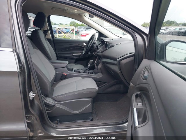 Ford ESCAPE SE 2017 1FMCU9GD6HUA95176 Image 5