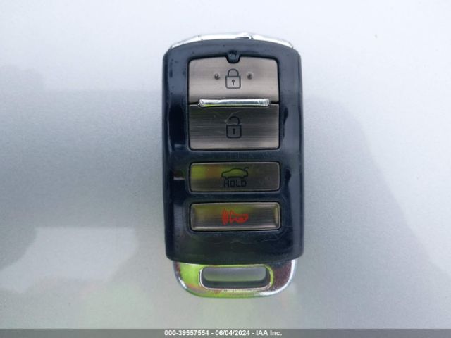 KNALN4D79E5131755 KIA Cadenza Premium