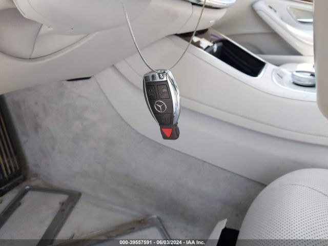 WDDUG8CB5FA144452 Mercedes-Benz S 550