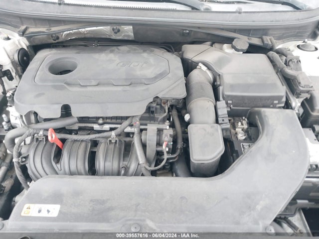 Hyundai SONATA SE 2016 5NPE24AF5GH260868 Image 10