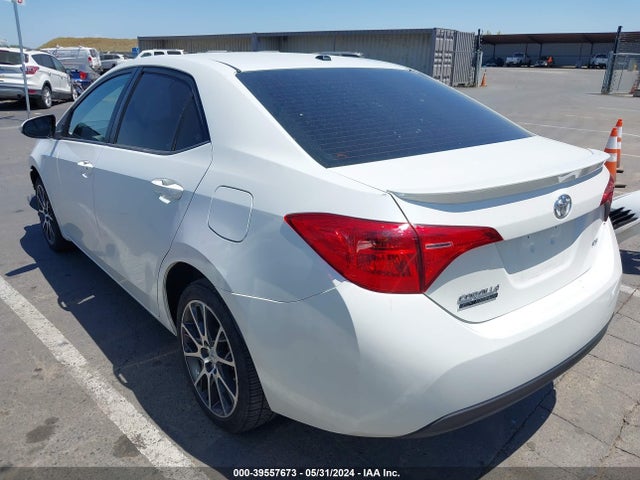 Toyota Corolla Se Special Edition 2017 5YFBURHE1HP598330 Image 3