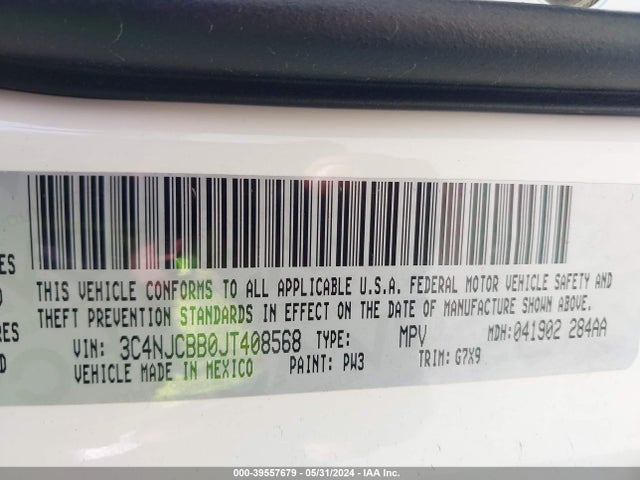 3C4NJCBB0JT408568 Jeep Compass Latitude Fwd