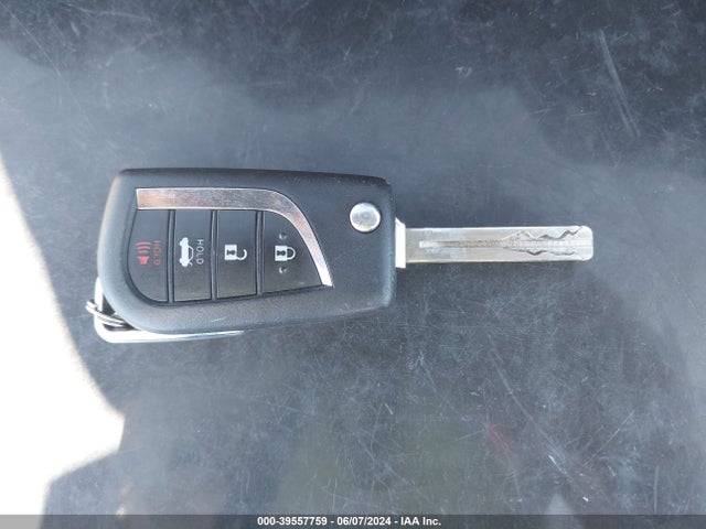 Toyota COROLLA LE 2021 JTDEPMAEXMJ154881 Image 11