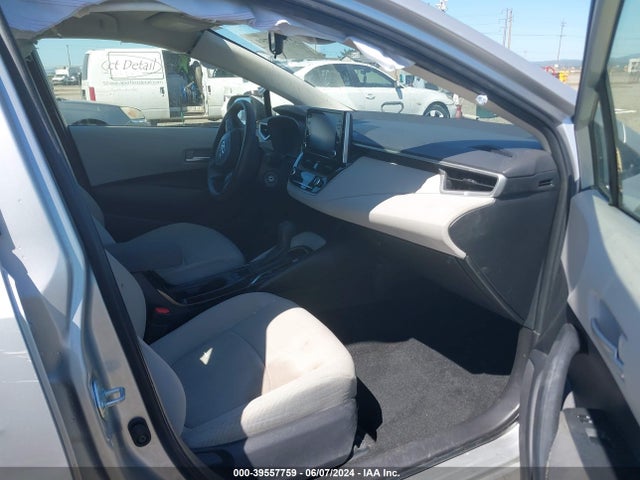 Toyota COROLLA LE 2021 JTDEPMAEXMJ154881 Image 5