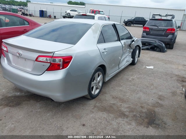 Toyota CAMRY SE 2014 4T1BF1FK7EU860771 Image 4