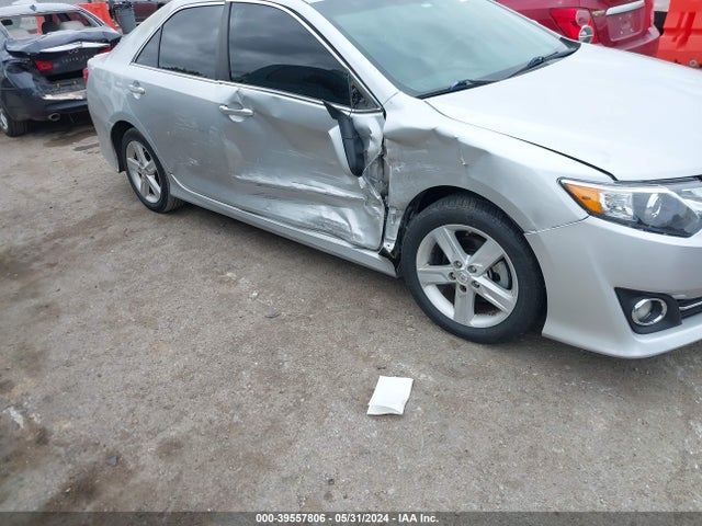 Toyota CAMRY SE 2014 4T1BF1FK7EU860771 Image 6